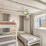 Nikoramavilla Paros With Swimming Poll And Bbq For 21 Guests