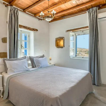 Nikoramavilla Paros With Swimming Poll And Bbq For 21 Guests بوسي لِفاذي