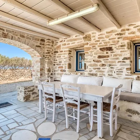 Nikoramavilla Paros With Swimming Poll And Bbq For 21 Guests فيلة