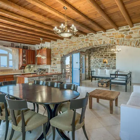 Nikoramavilla Paros With Swimming Poll And Bbq For 21 Guests * ピソ ・リバディ