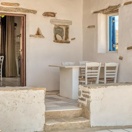 Nikoramavilla Paros With Swimming Poll And Bbq For 21 Guests * ピソ ・リバディ